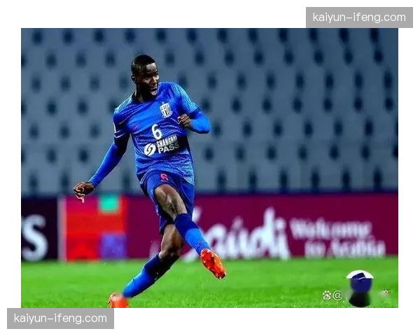 肯帕努合同十二月到期 铜梁龙考虑买断罗马尼亚潜力新星